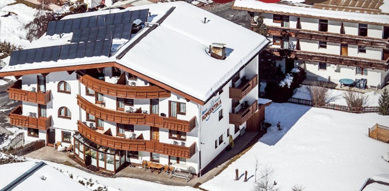 Hotel Garni Romantika Sankt Leonhard im Pitztal Kültér fotó